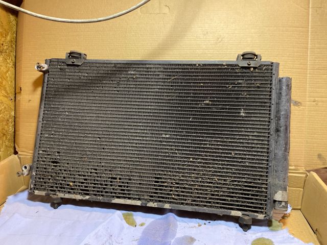 bontott TOYOTA COROLLA VERSO Klímahűtő Radiátor