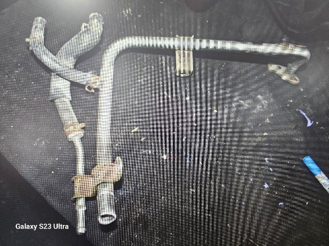 bontott TOYOTA COROLLA VERSO Vízcső