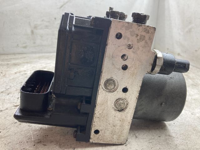 bontott TOYOTA COROLLA VERSO ABS Kocka