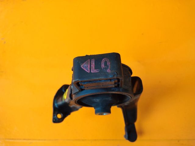 bontott TOYOTA COROLLA VERSO Billenésgátló Bak