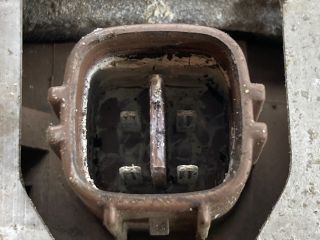 bontott TOYOTA COROLLA VERSO Generátor