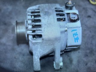 bontott TOYOTA COROLLA VERSO Generátor