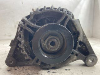 bontott TOYOTA COROLLA VERSO Generátor