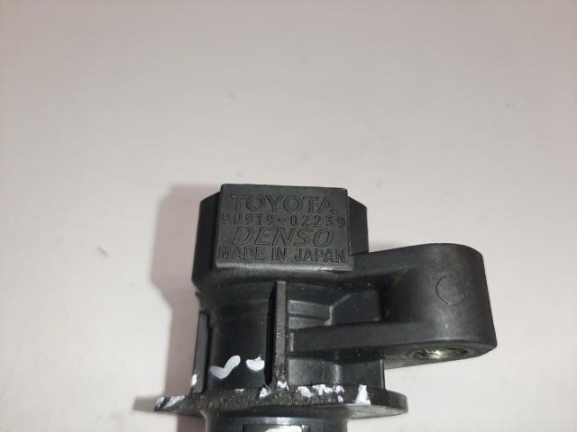 bontott TOYOTA COROLLA VERSO Gyújtótrafó