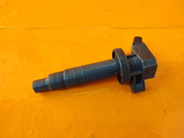 bontott TOYOTA COROLLA VERSO Gyújtótrafó