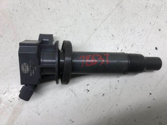 bontott TOYOTA COROLLA VERSO Gyújtótrafó