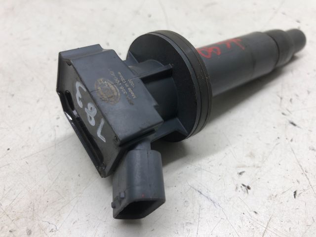 bontott TOYOTA COROLLA VERSO Gyújtótrafó