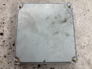 bontott TOYOTA COROLLA VERSO Motorvezérlő