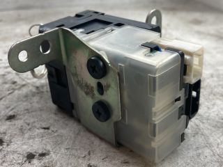 bontott TOYOTA COROLLA VERSO Motorvezérlő