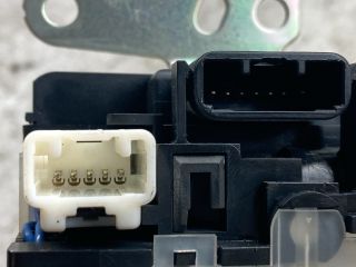 bontott TOYOTA COROLLA VERSO Motorvezérlő