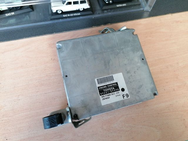 bontott TOYOTA COROLLA VERSO Motorvezérlő