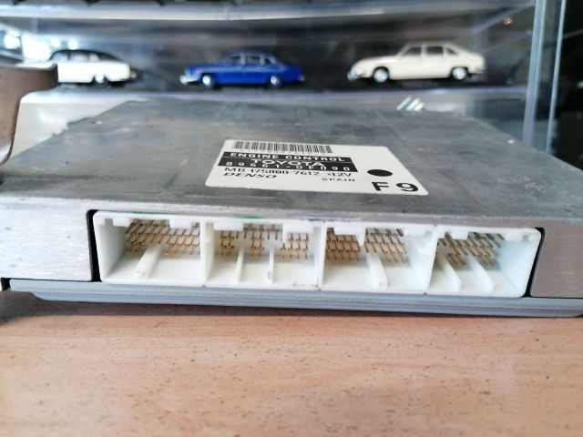 bontott TOYOTA COROLLA VERSO Motorvezérlő