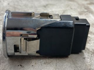 bontott TOYOTA COROLLA VERSO Motorvezérlő