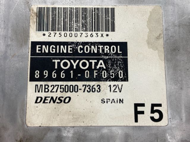 bontott TOYOTA COROLLA VERSO Motorvezérlő