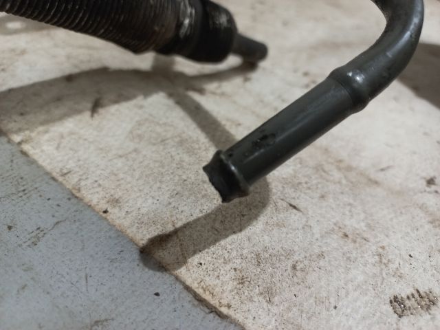 bontott TOYOTA COROLLA VERSO Szervócső