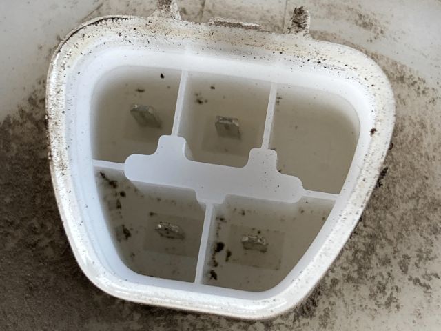 bontott TOYOTA COROLLA VERSO Üzemanyag Szivattyú