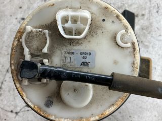 bontott TOYOTA COROLLA VERSO Üzemanyag Szivattyú