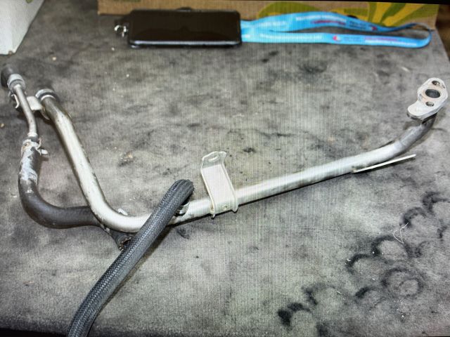 bontott TOYOTA COROLLA VERSO Vízcső