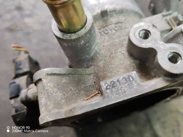 bontott TOYOTA COROLLA VERSO Fojtószelep (Mechanikus)