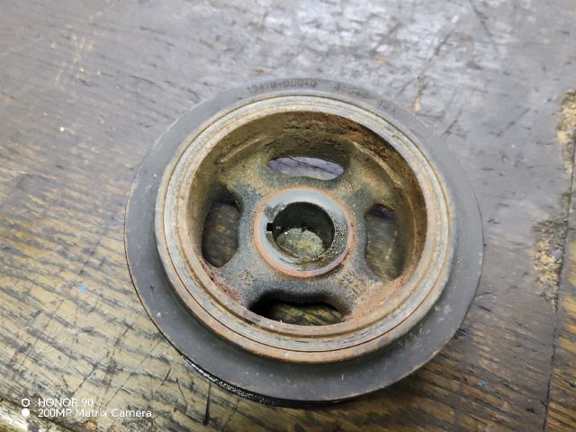 bontott TOYOTA COROLLA VERSO Főtengely Szíjtárcsa