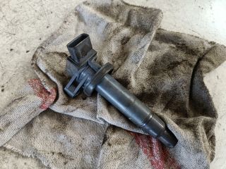 bontott TOYOTA COROLLA VERSO Gyújtótrafó