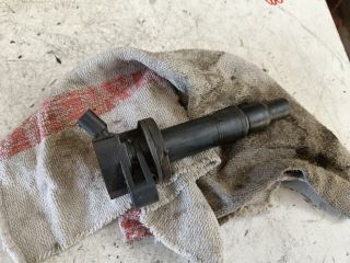 bontott TOYOTA COROLLA VERSO Gyújtótrafó