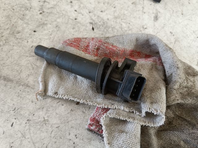 bontott TOYOTA COROLLA VERSO Gyújtótrafó