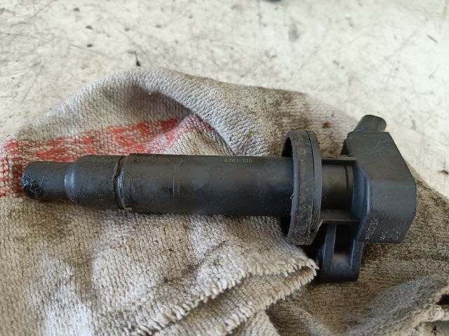 bontott TOYOTA COROLLA VERSO Gyújtótrafó