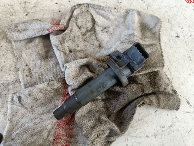 bontott TOYOTA COROLLA VERSO Gyújtótrafó