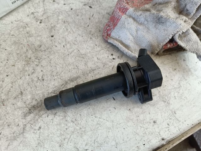 bontott TOYOTA COROLLA VERSO Gyújtótrafó