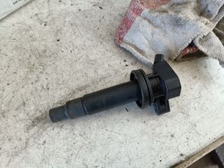 bontott TOYOTA COROLLA VERSO Gyújtótrafó