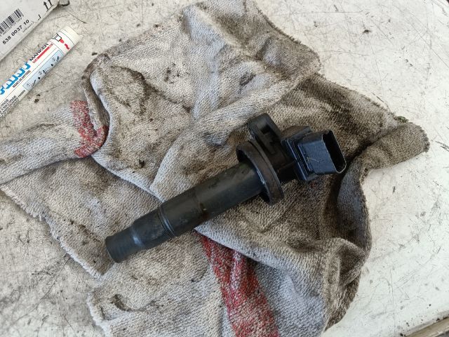 bontott TOYOTA COROLLA VERSO Gyújtótrafó