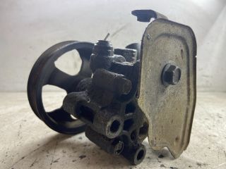 bontott TOYOTA COROLLA VERSO Kormányszervó Motor (Hidraulikus)