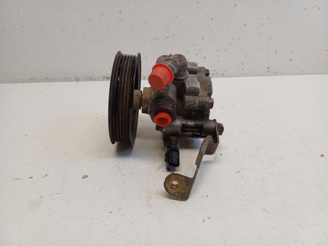 bontott TOYOTA COROLLA VERSO Kormányszervó Motor (Hidraulikus)