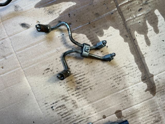 bontott TOYOTA COROLLA VERSO Nagynyomású Üzemanyag Gyűjtőcső