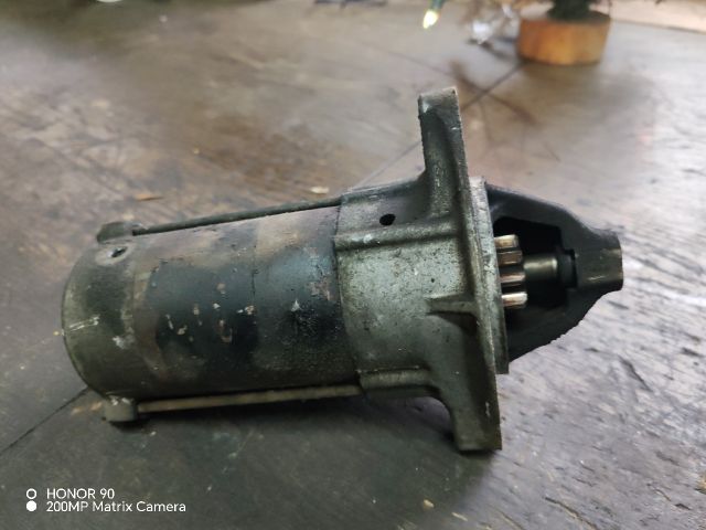 bontott TOYOTA COROLLA VERSO Önindító