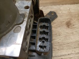 bontott TOYOTA COROLLA VERSO ABS Kocka