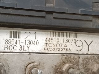 bontott TOYOTA COROLLA VERSO ABS Kocka