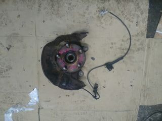 bontott TOYOTA COROLLA VERSO Bal első Csonkállvány Kerékaggyal