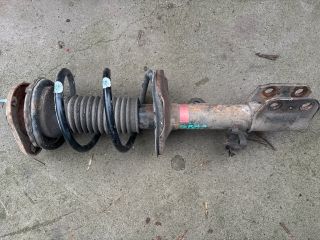 bontott TOYOTA COROLLA VERSO Bal első Gólyaláb (Lengécsillapító, Rugó)