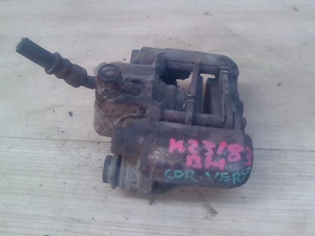 bontott TOYOTA COROLLA VERSO Bal hátsó Féknyereg Munkahengerrel