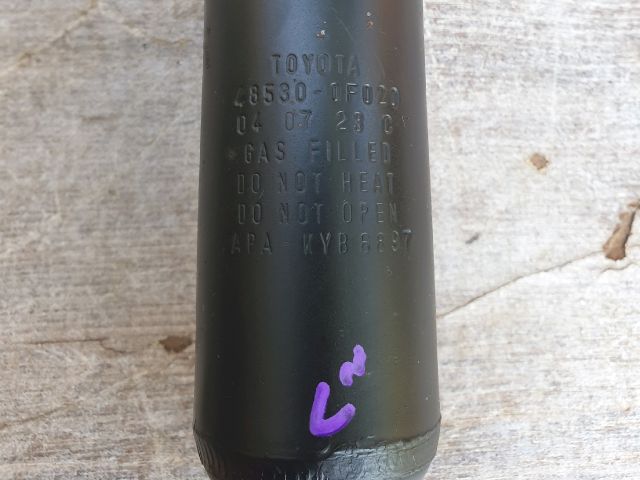 bontott TOYOTA COROLLA VERSO Bal hátsó Lengéscsillapító