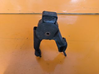 bontott TOYOTA COROLLA VERSO Billenésgátló Bak