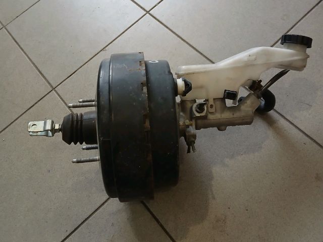 bontott TOYOTA COROLLA VERSO Fékrásegítő