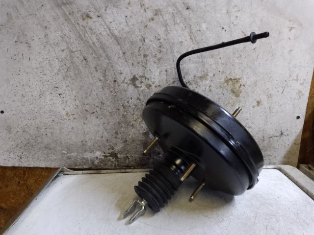 bontott TOYOTA COROLLA VERSO Fékrásegítő