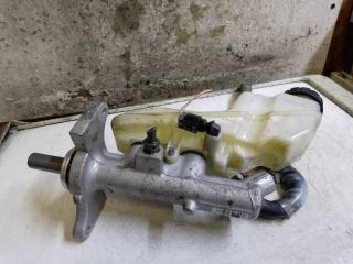 bontott TOYOTA COROLLA VERSO Főfékhenger