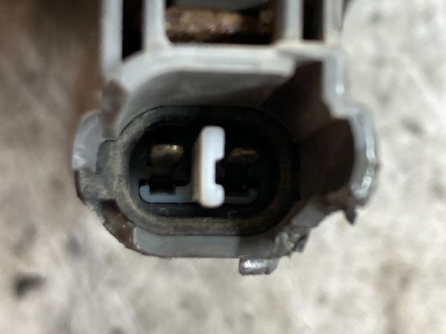 bontott TOYOTA COROLLA VERSO Fojtószelep (Mechanikus)