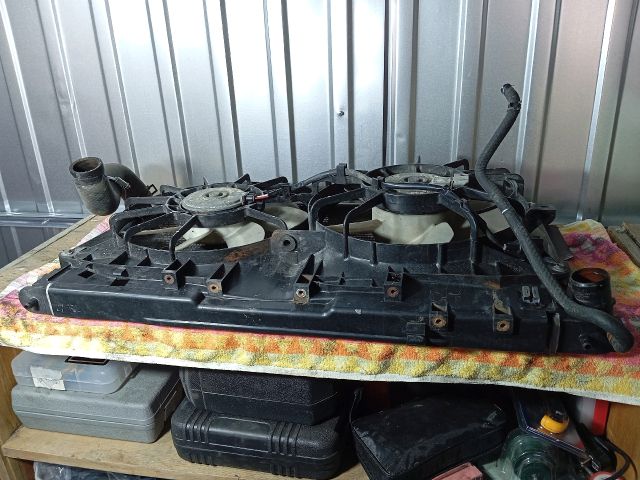 bontott TOYOTA COROLLA VERSO Hűtő Ventilátor(ok), Radiátor(ok) Szett