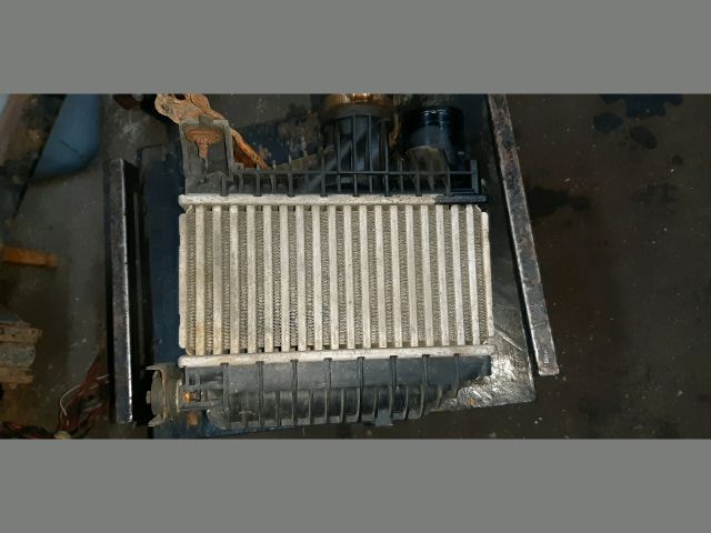 bontott TOYOTA COROLLA VERSO Intercooler