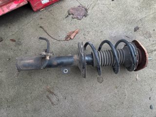 bontott TOYOTA COROLLA VERSO Jobb első Gólyaláb (Lengécsillapító, Rugó)